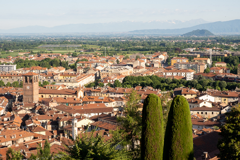 Vista tetti cattedrale San Donato Pinerolo